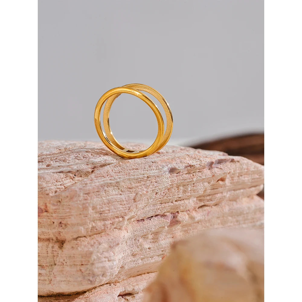 Double-Line Oval Ring