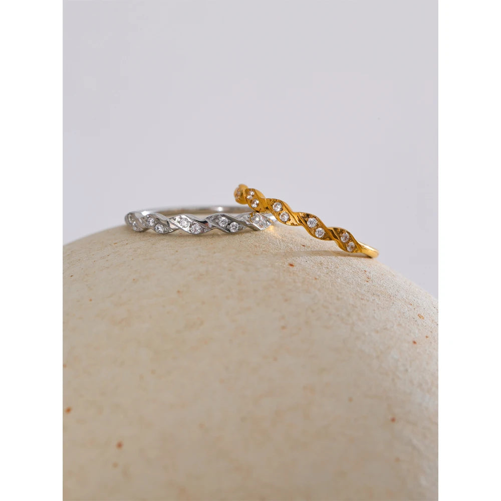 Braided Gold Band Ring