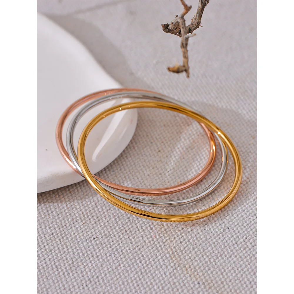 Rose Gold Slim Bangle