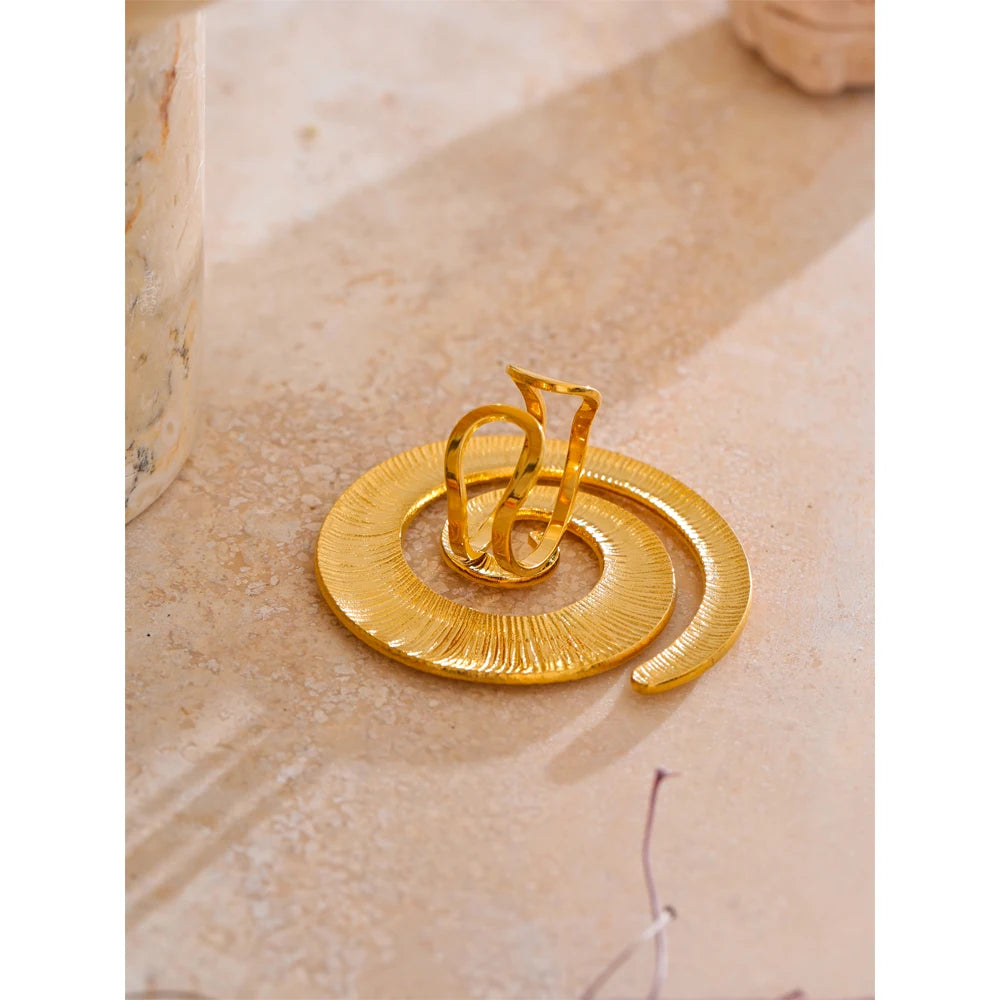 Spiral Statement Ring