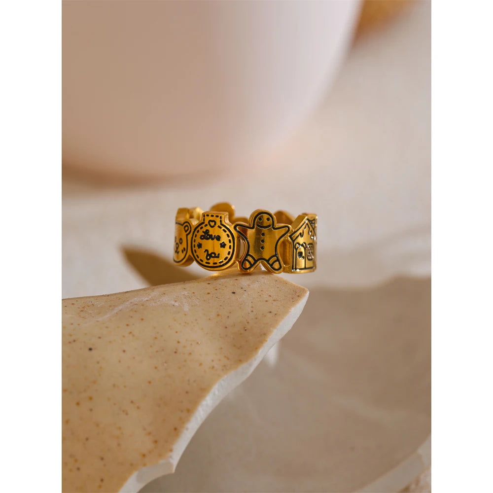 Dreamland Charm Ring