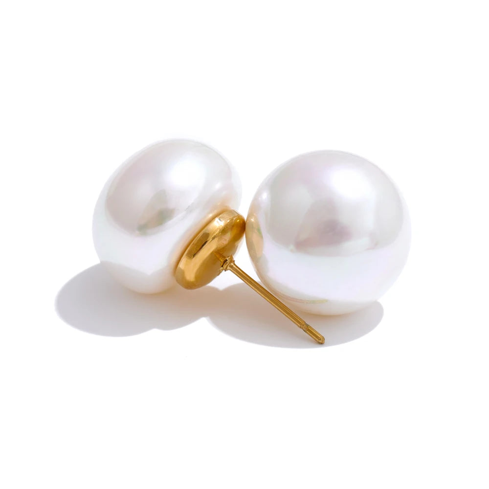 Lustrous Pearl Studs