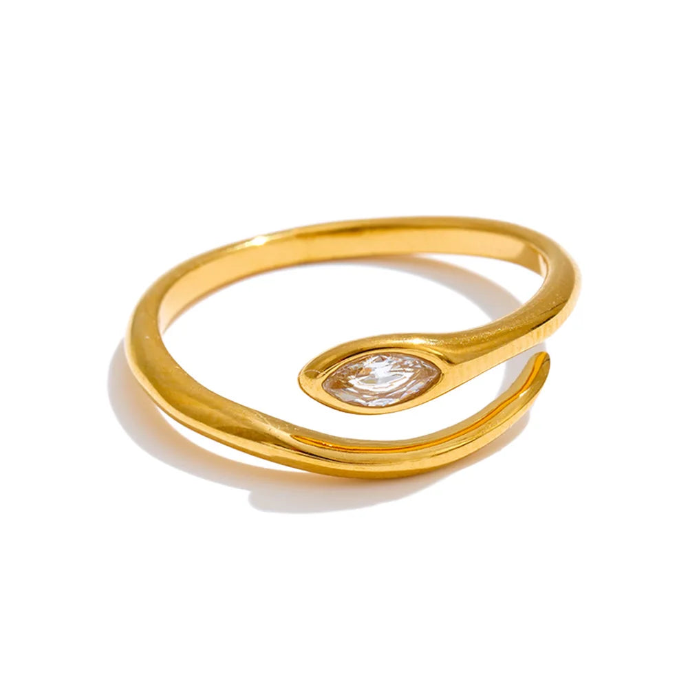 Solitaire Gold Ring