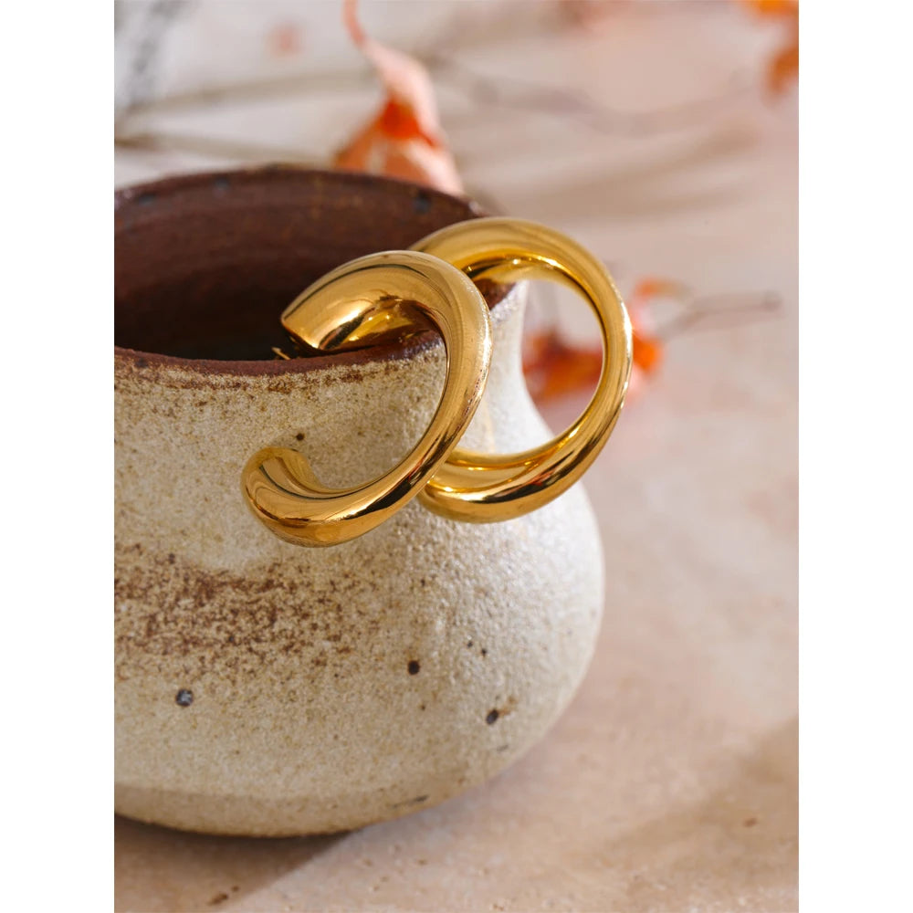 Open Crescent Hoops