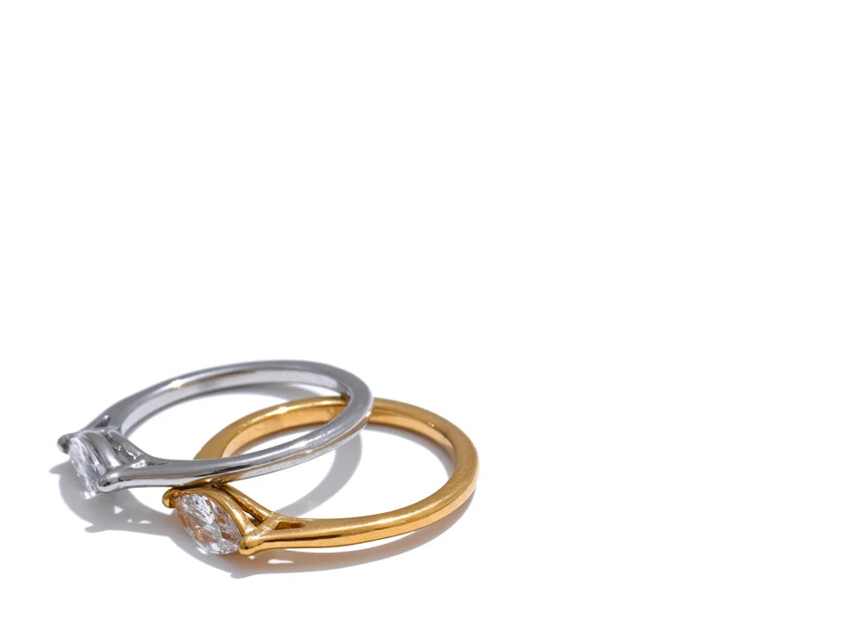 Classic Solitaire Gold Ring