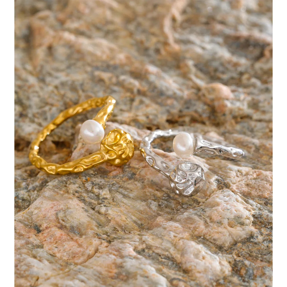 Hammer Pearl Adjustable Ring