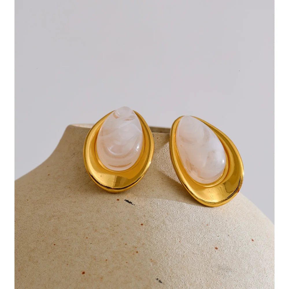 Golden Oval Glow Earrings