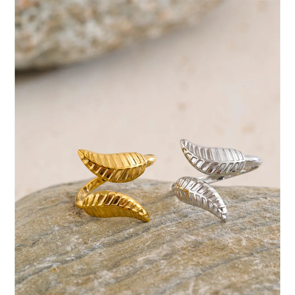 Golden Leaf Ring