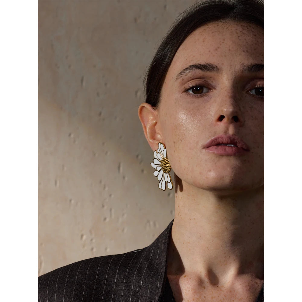 Daisy Bloom Earrings