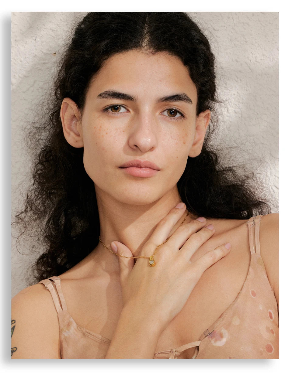 Drop Pearl Necklace
