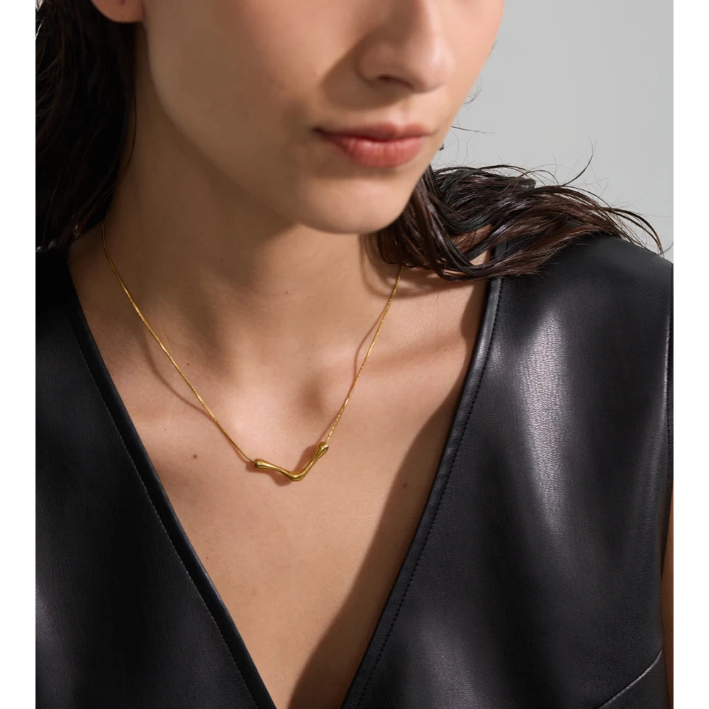 Sculpted Wave Necklace
