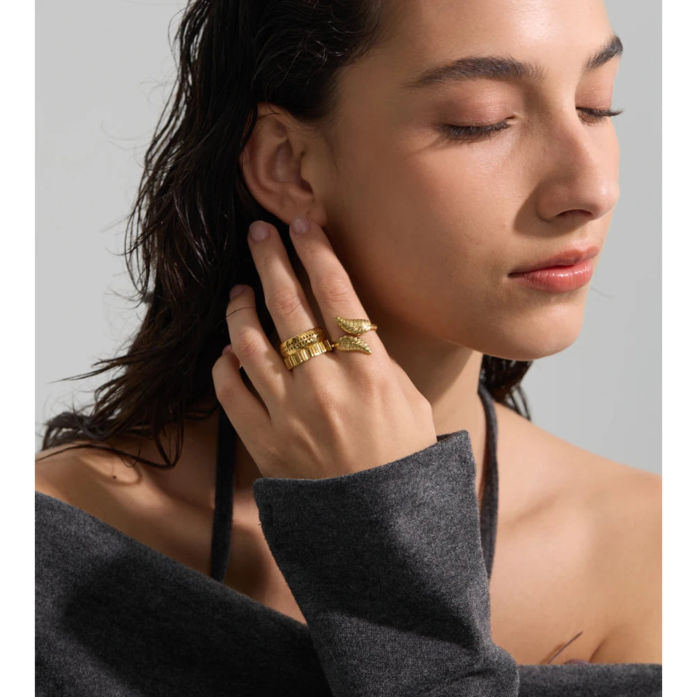 Golden Leaf Ring
