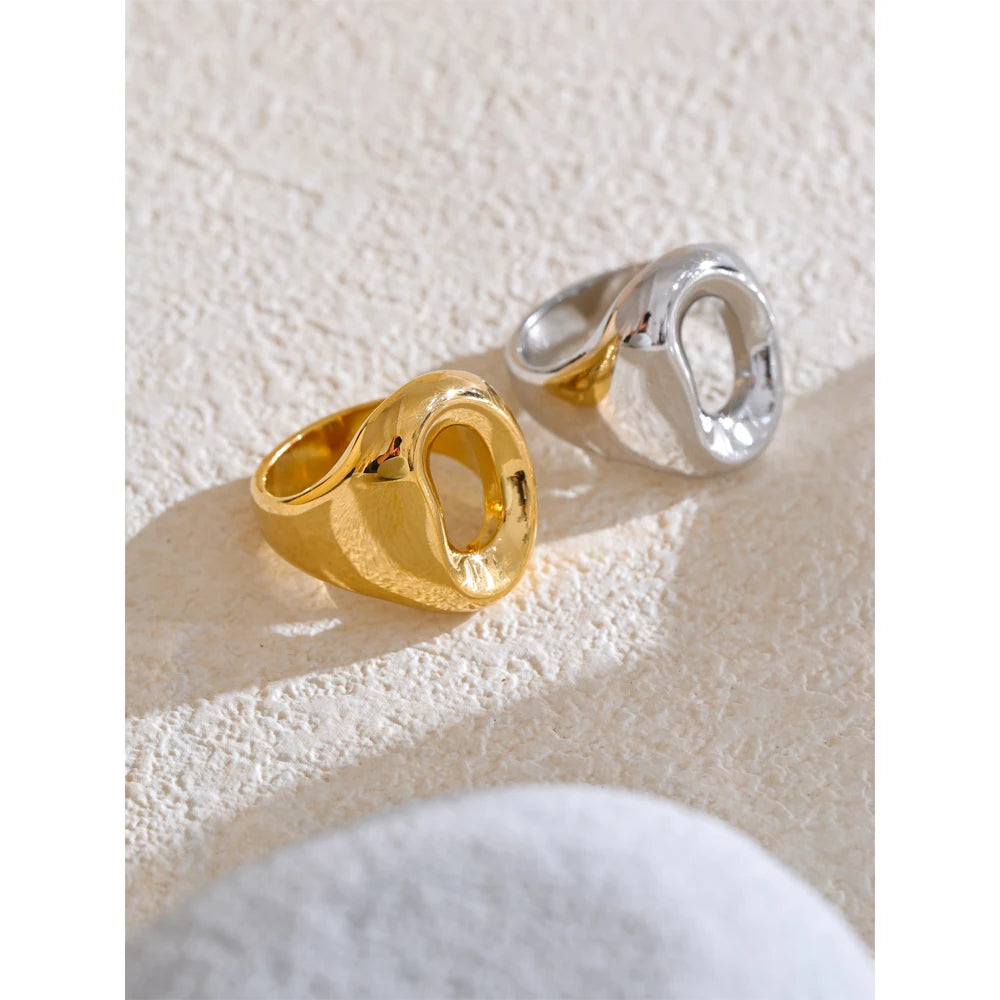 Golden Luxe Geometric Party Ring