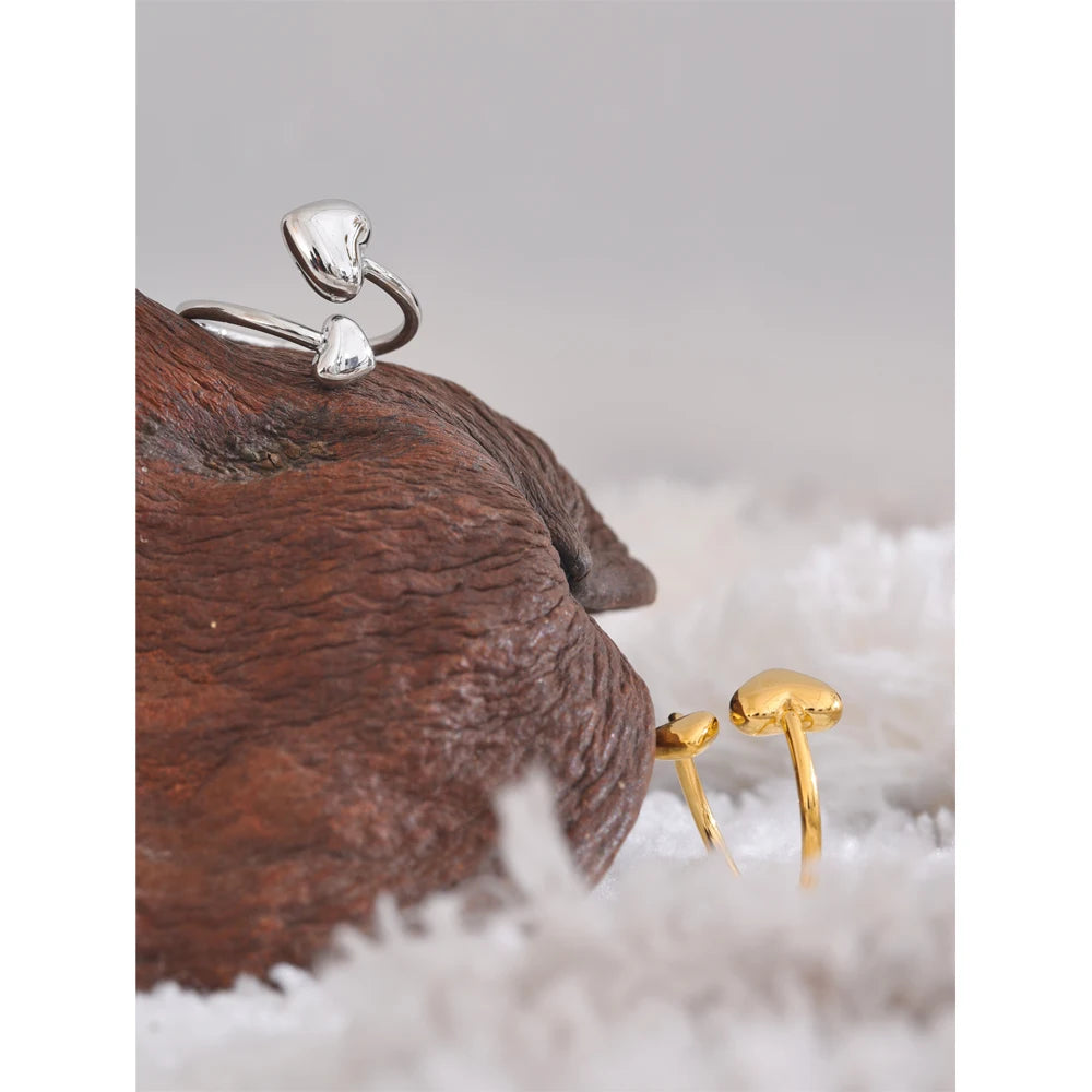 Sculpted Heart Ring