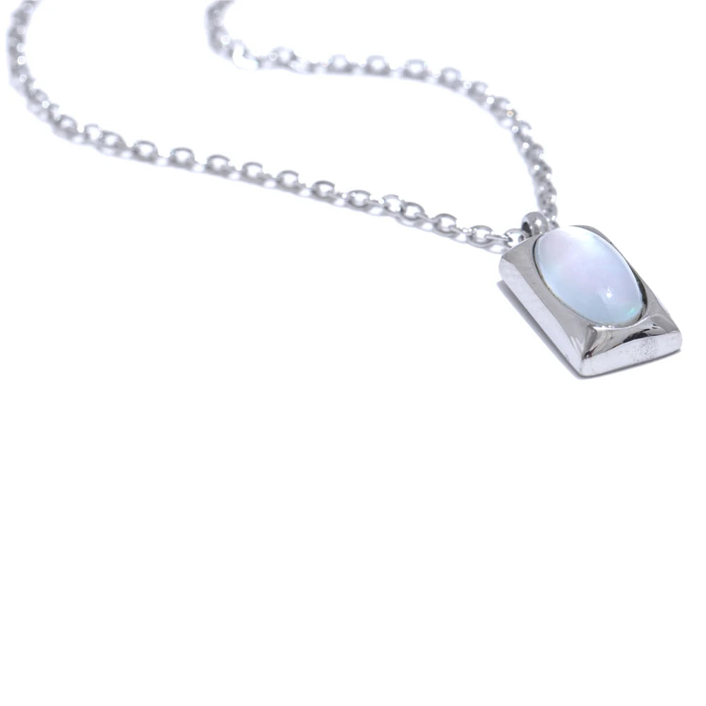 Pearl Bar Pendant Necklace