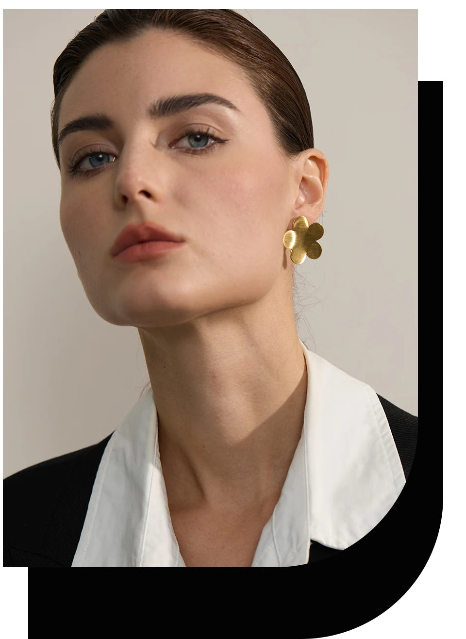 Gold Flower Earrings