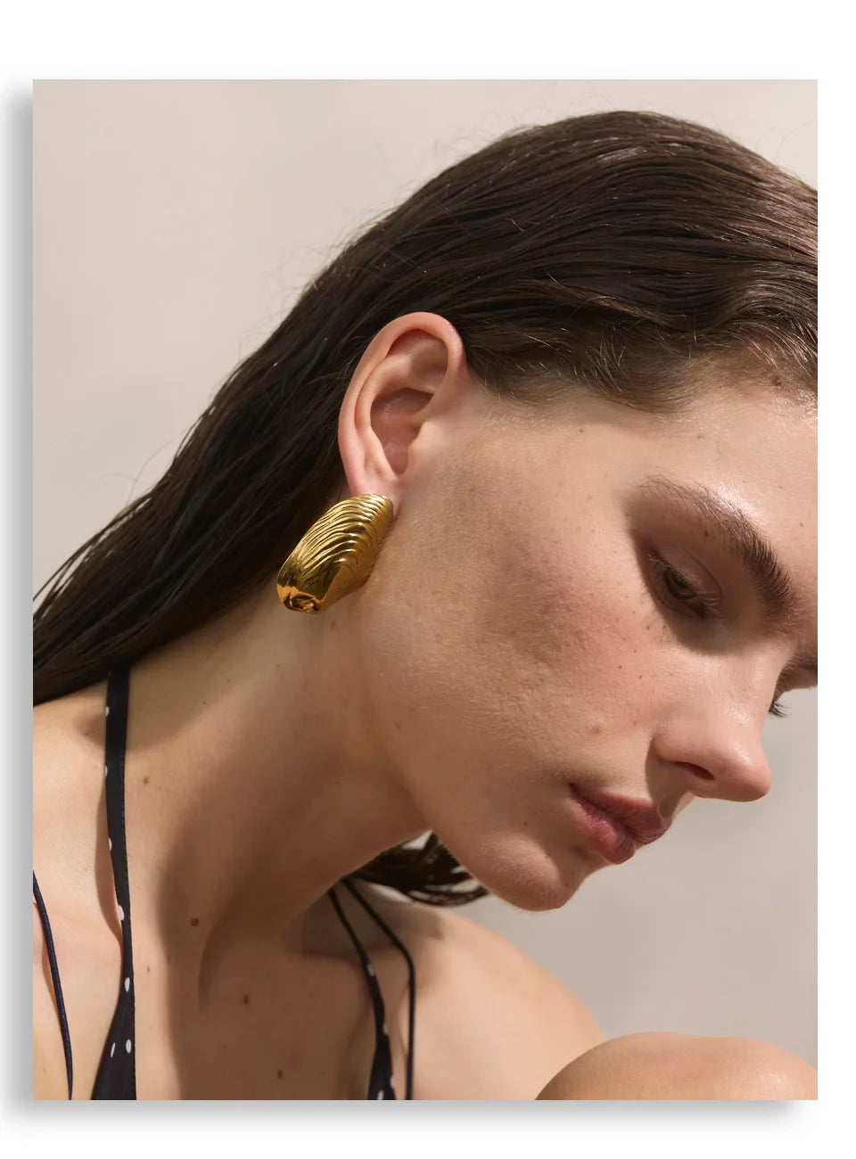 Golden Shell Studs