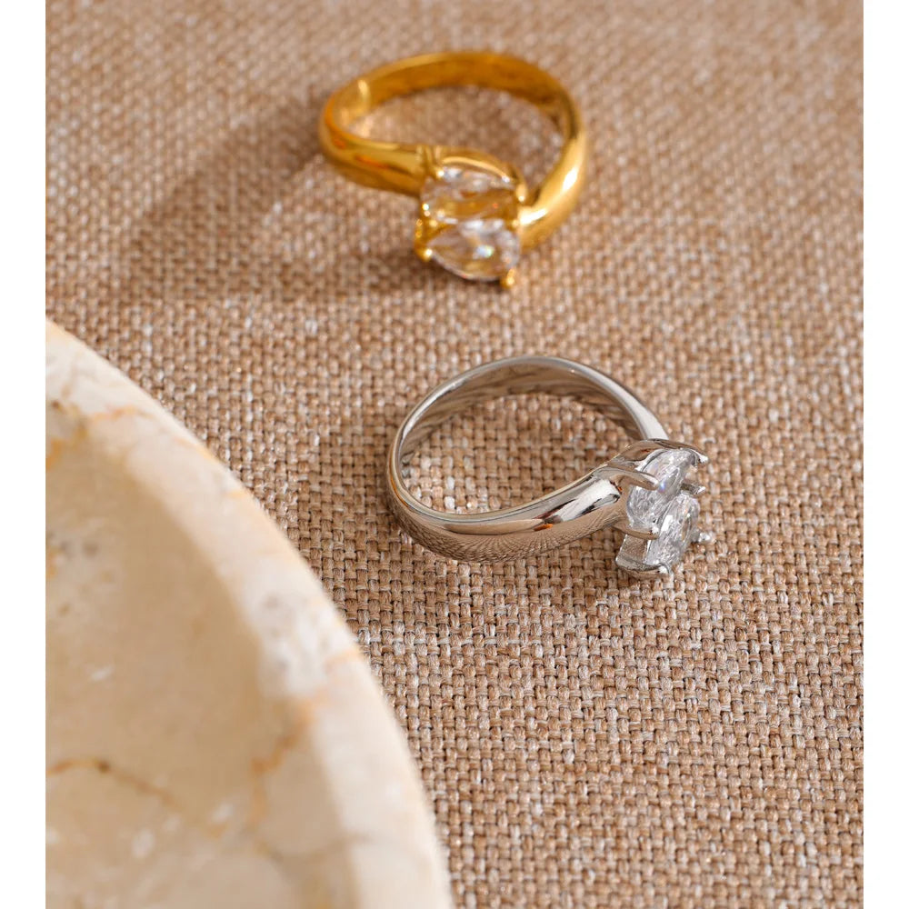 Double Crystal Ring