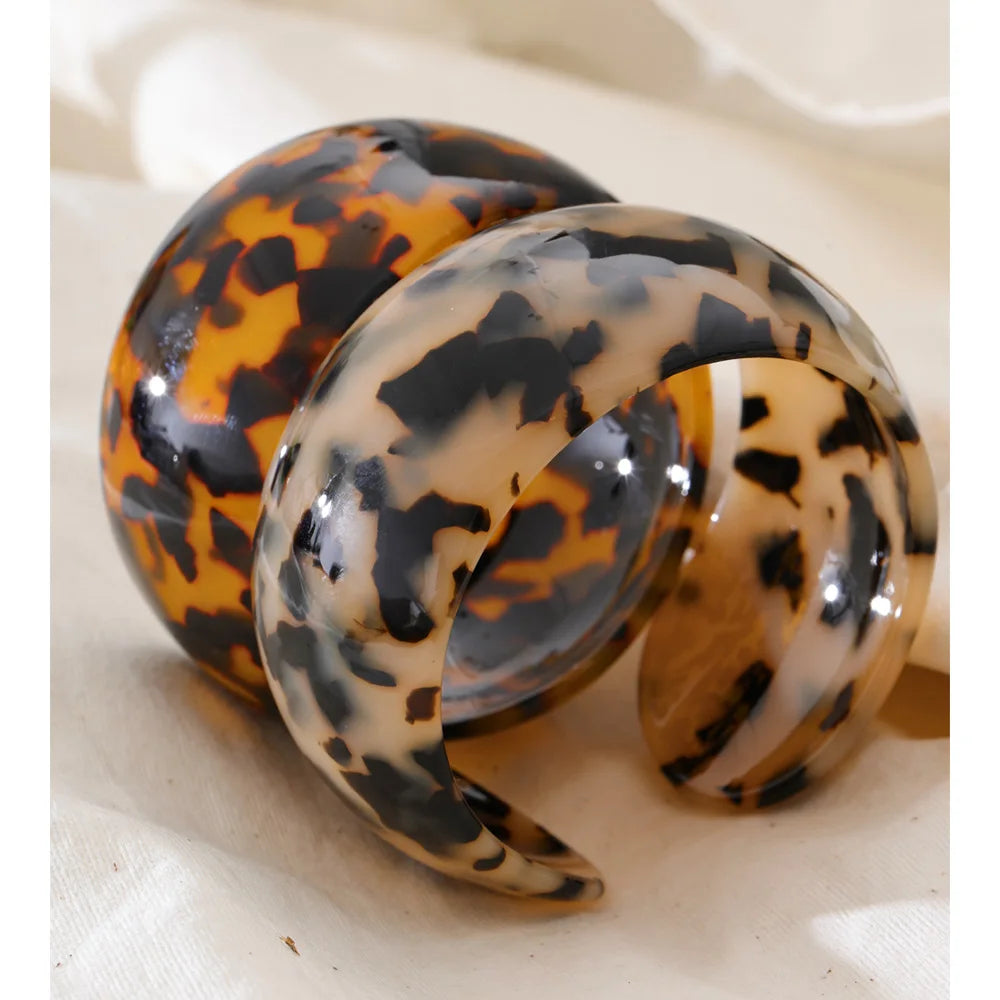 Tortoiseshell Resin Bangle