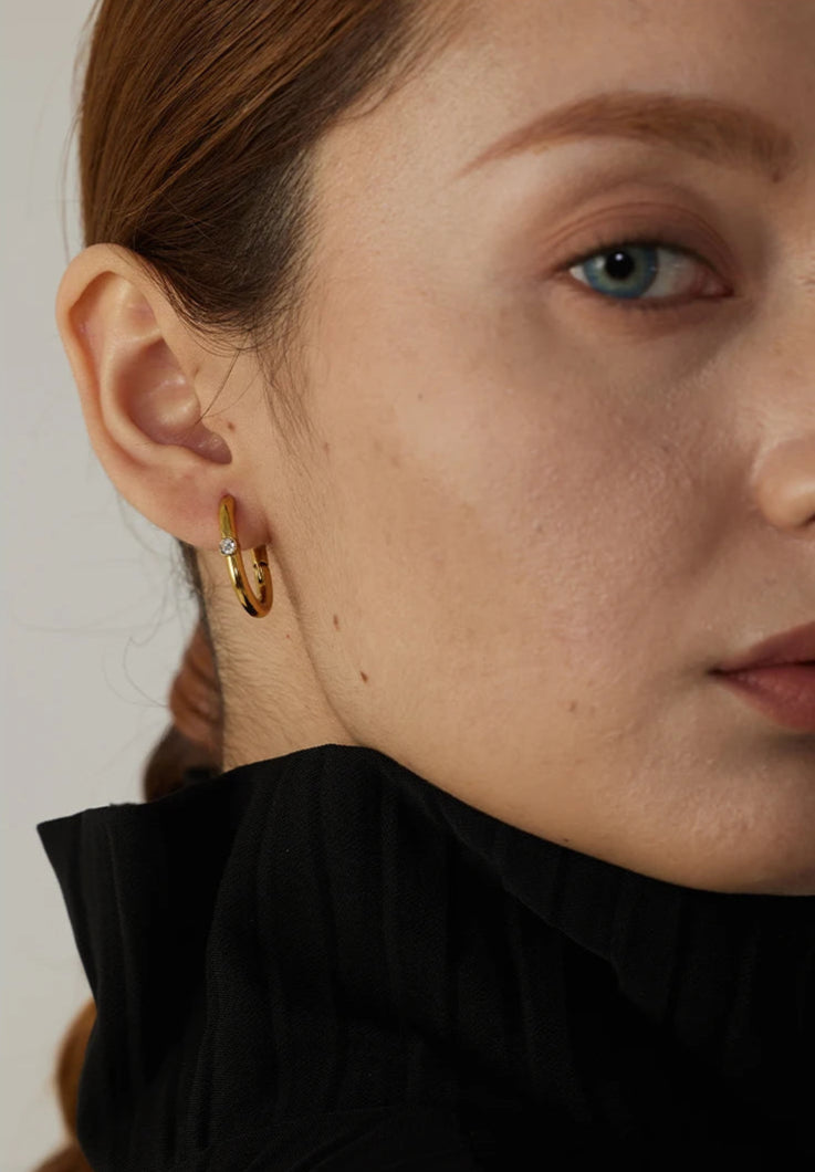 Sleek Geometric Hoop Earrings