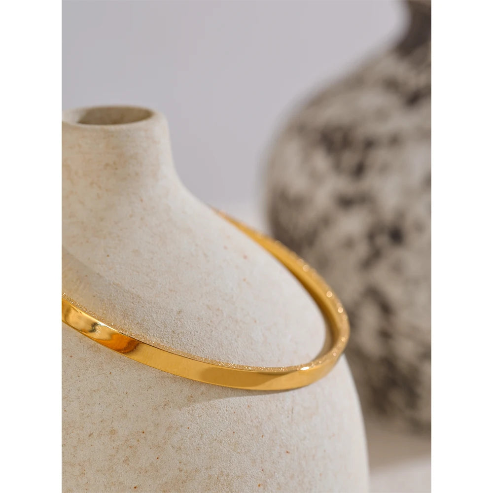 Minimalist Bangle