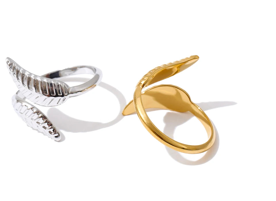 Golden Leaf Ring