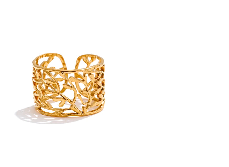 Golden Lace Statement Ring