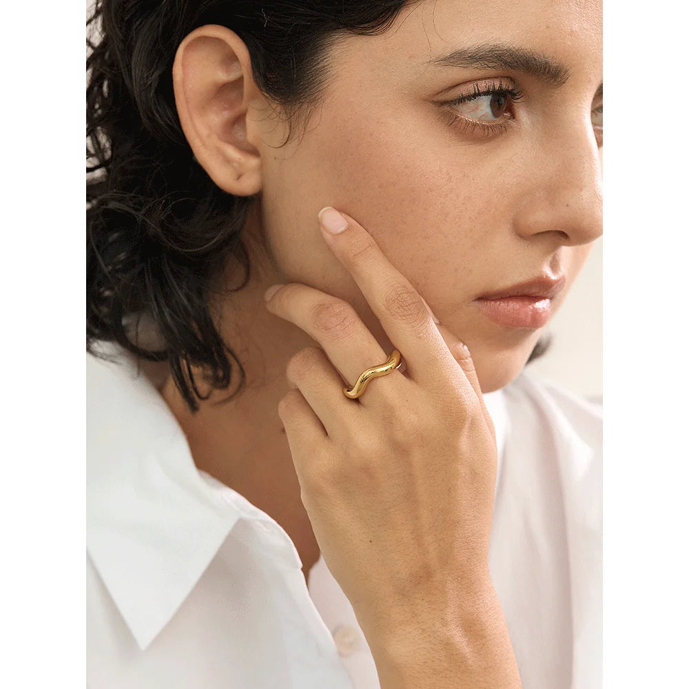 Organic Wave Ring