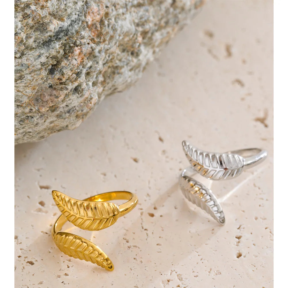 Golden Leaf Ring