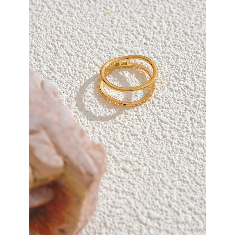 Double-Line Oval Ring