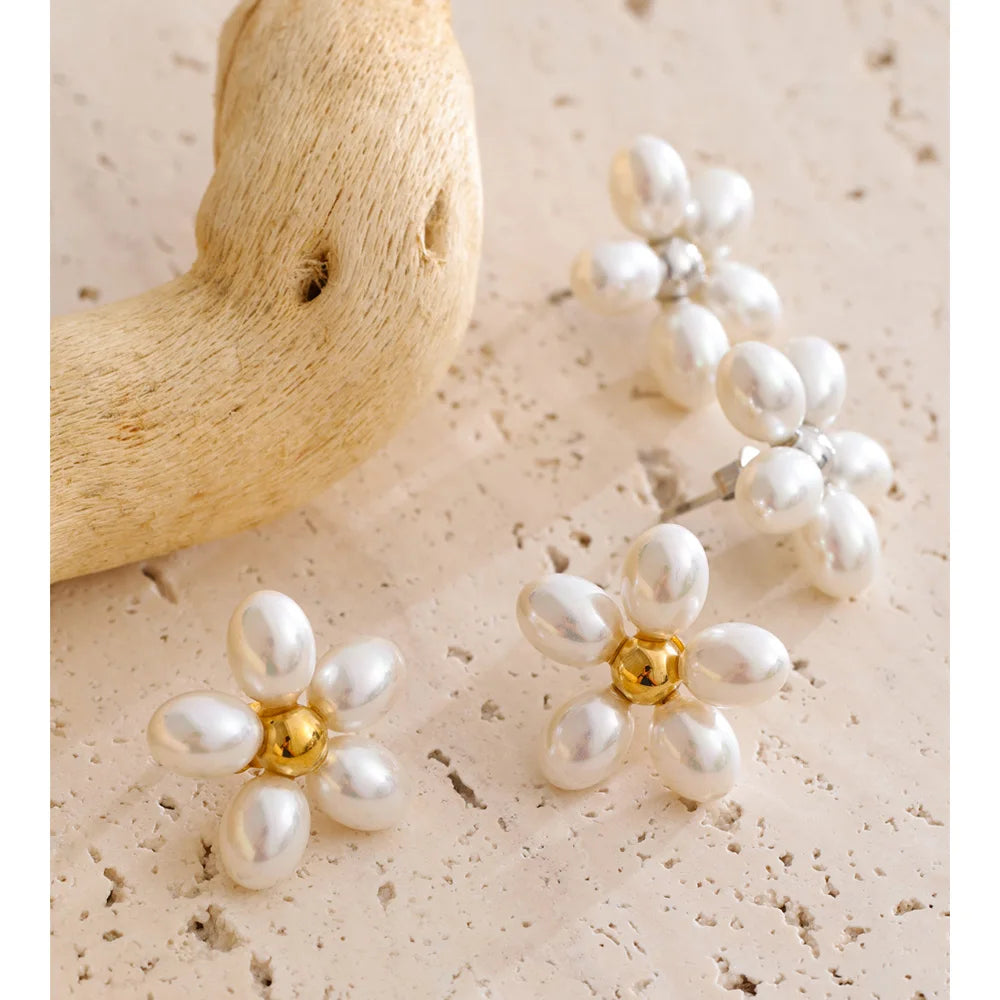 Pearls Flower Earrings