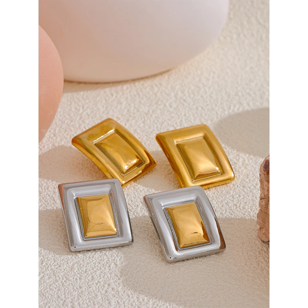 Framed Geometric Studs