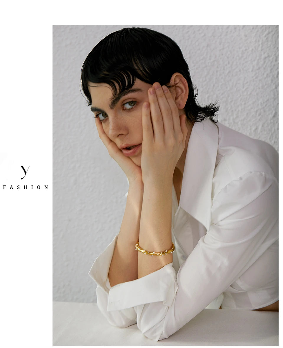 Pearl Line Bangle