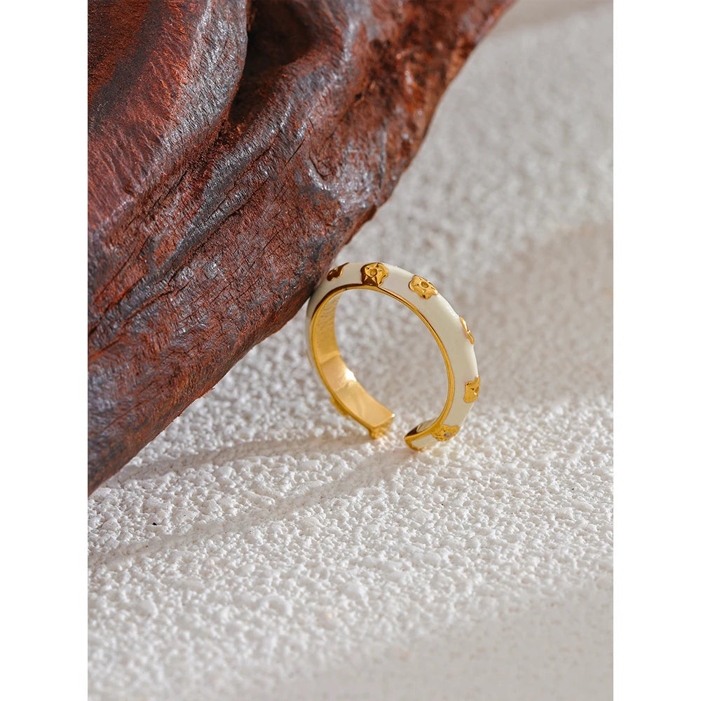 Signature Motif Ring