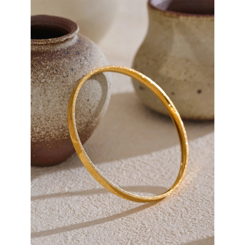 Minimalist Bangle