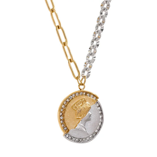 Trendy Round Gold Pendant