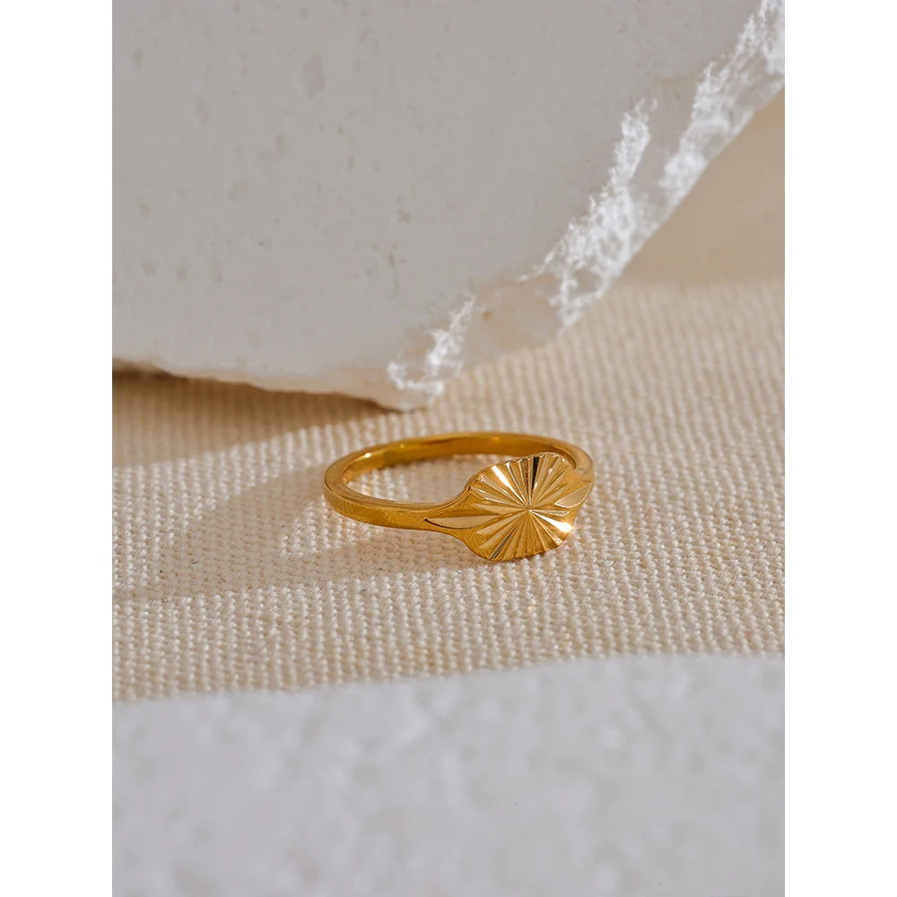 Minimalist Sunburst Signet Ring