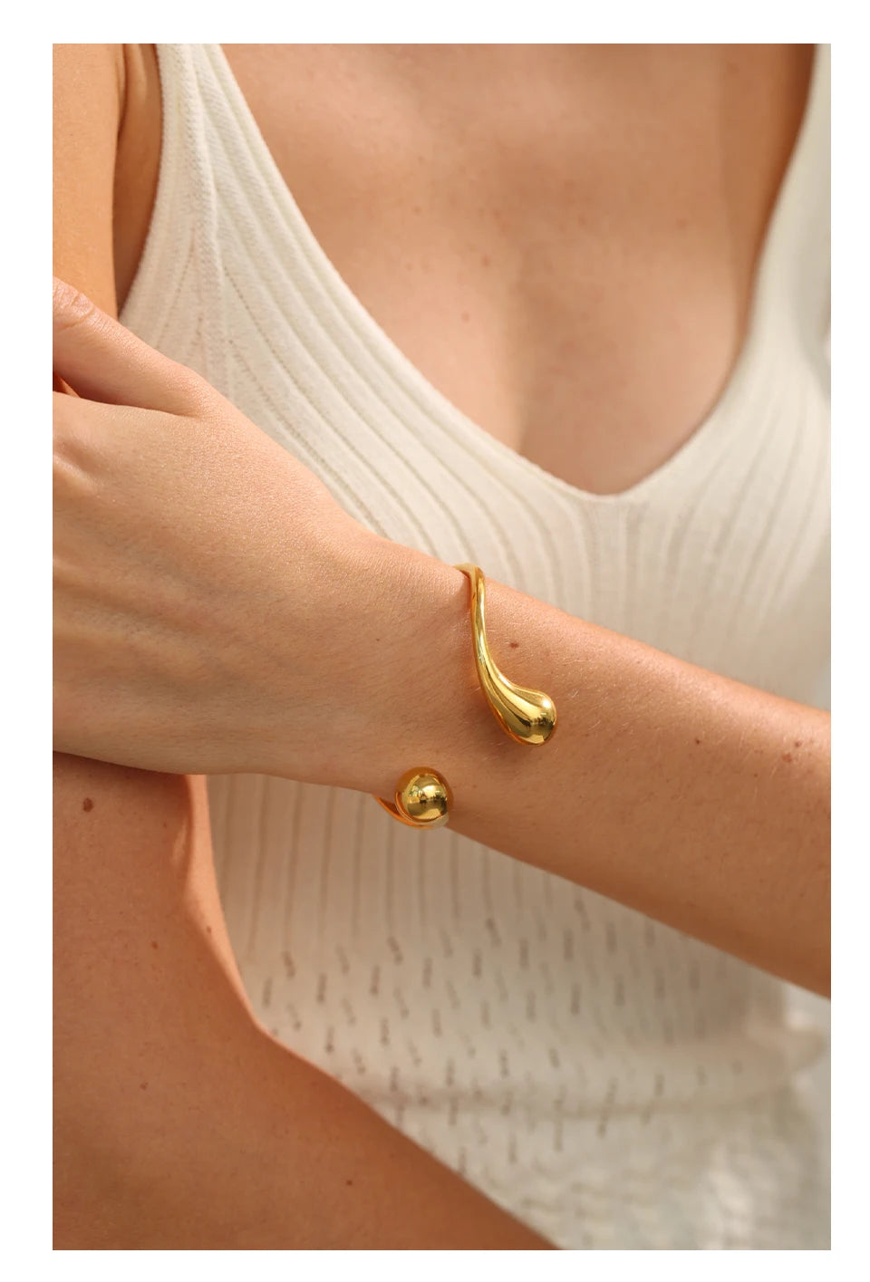 Celestial Curve Cuff